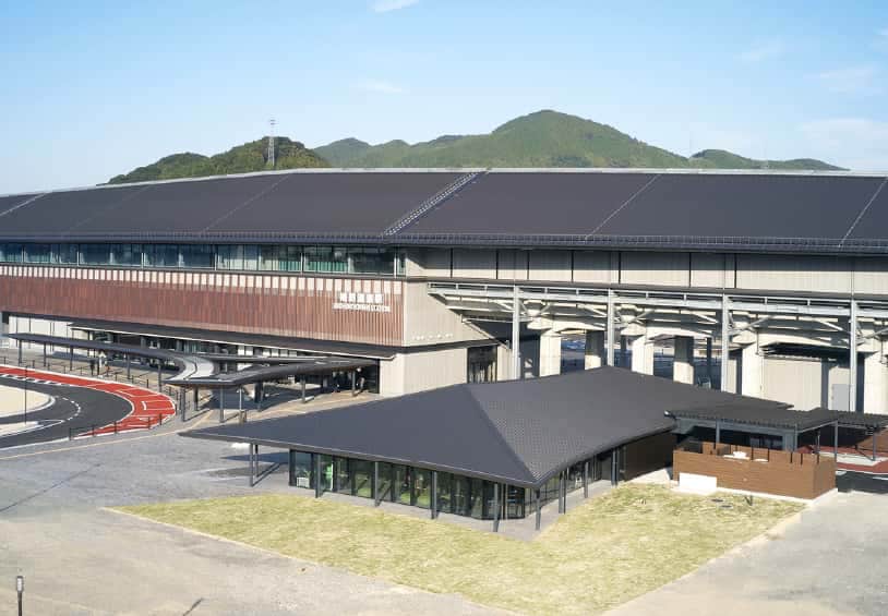 まるくアイズ（観光・交流施設）道の駅「うれしのまるく」