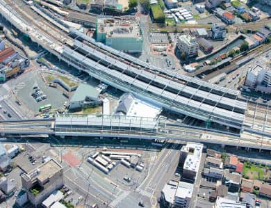 鹿児島本線・筑豊本線　折尾高架（福岡県北九州市）