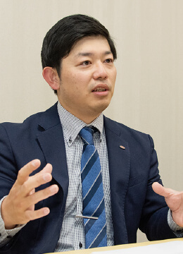 構造物検査本部 調査部 Y・Sさん